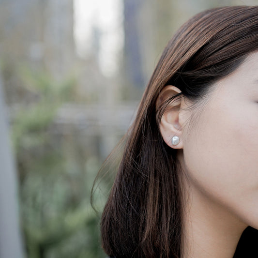 How to Wear Pearls Every Day?