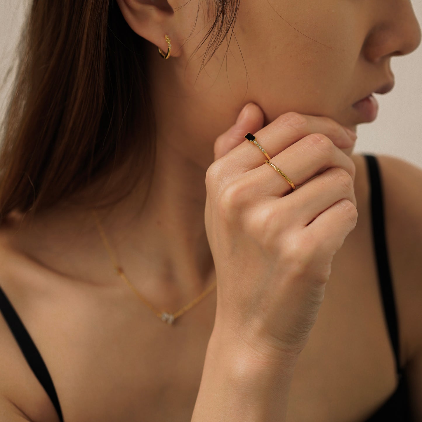Hana Black Stone Ring