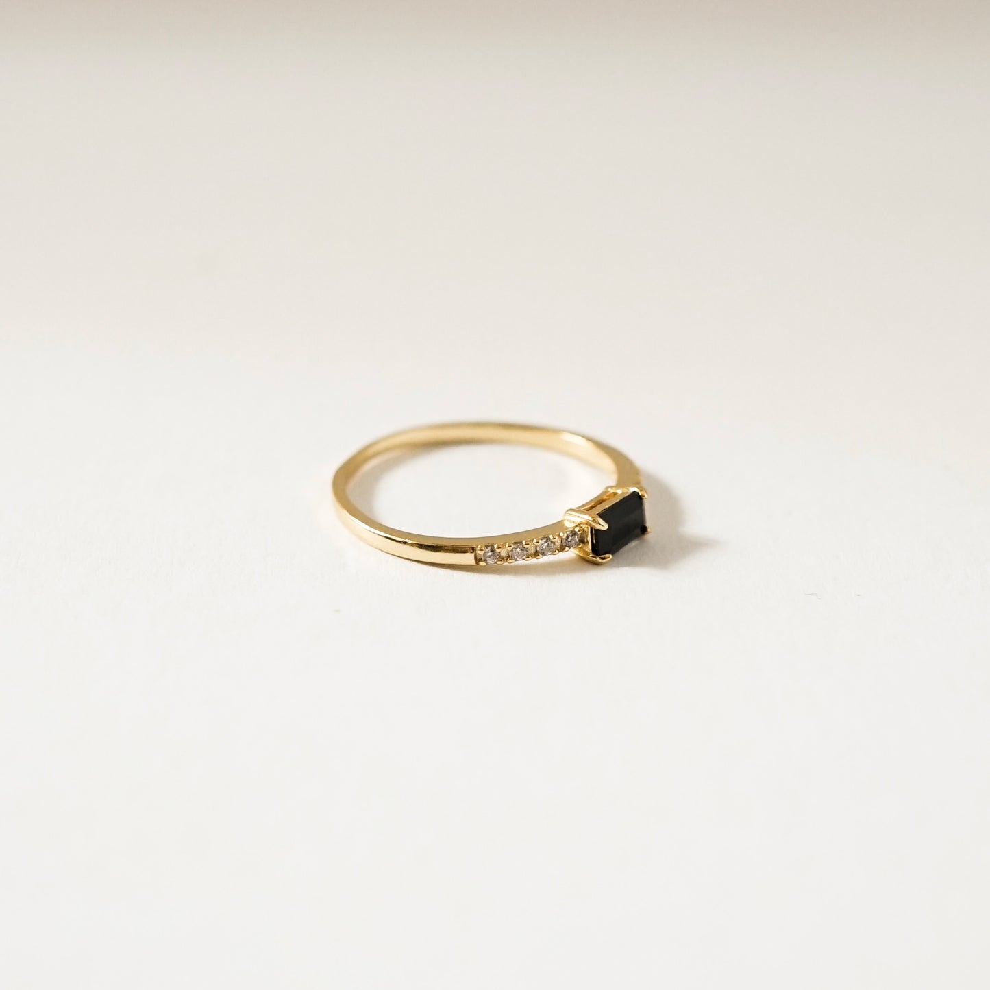 Hana Black Stone Ring