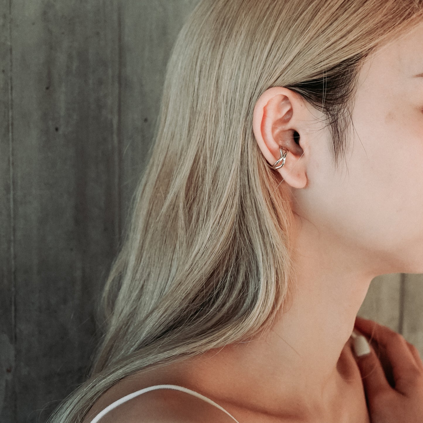 Twine Ear Cuff (Single)