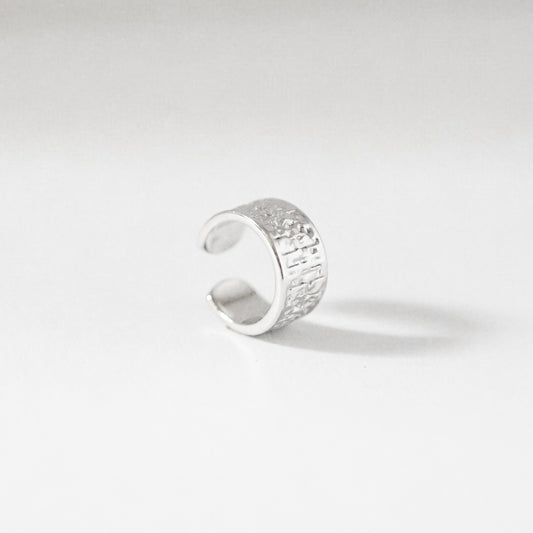 Riley Bold Ear Cuff (Single)