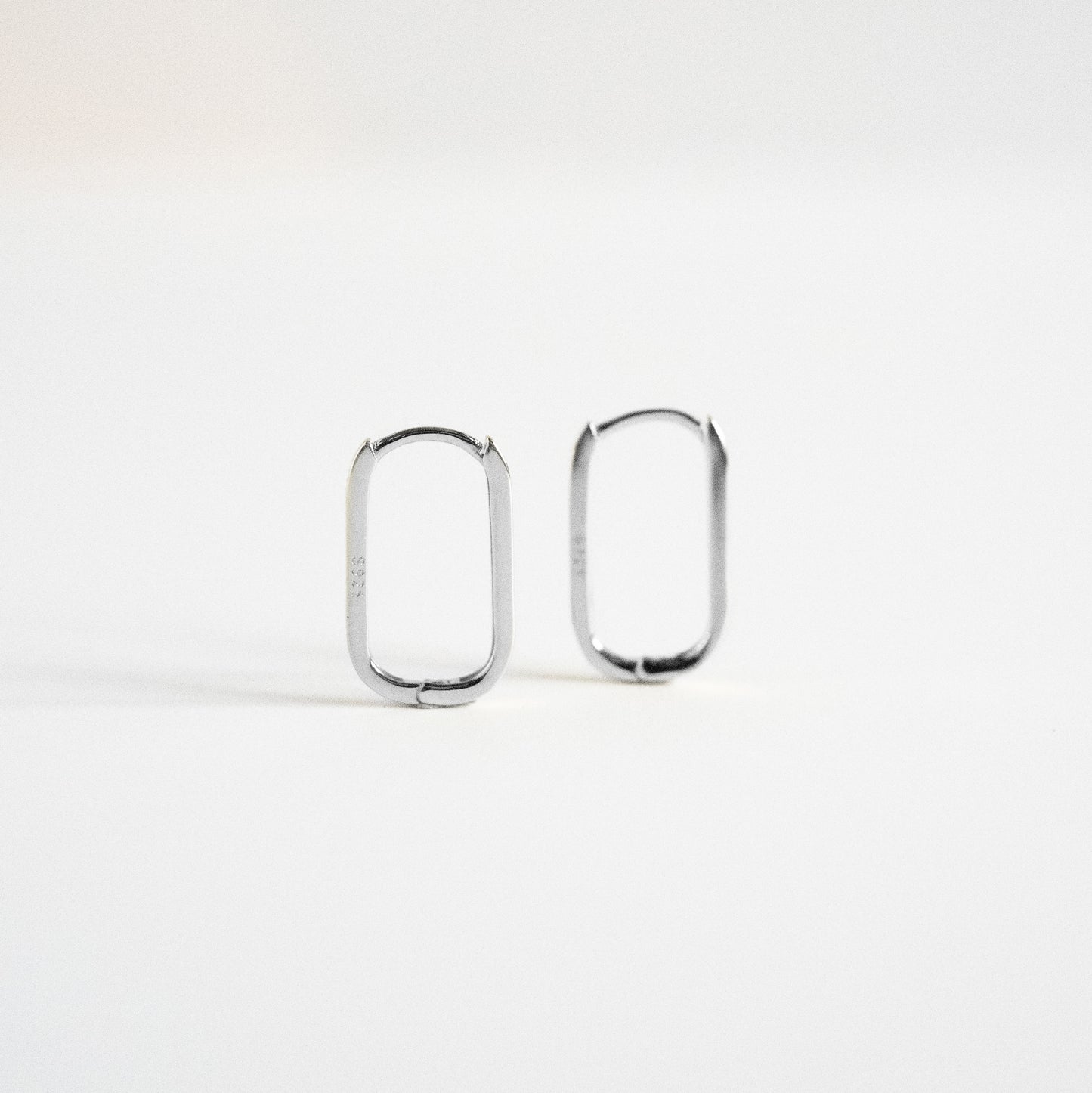 Berte Rectangle Earrings