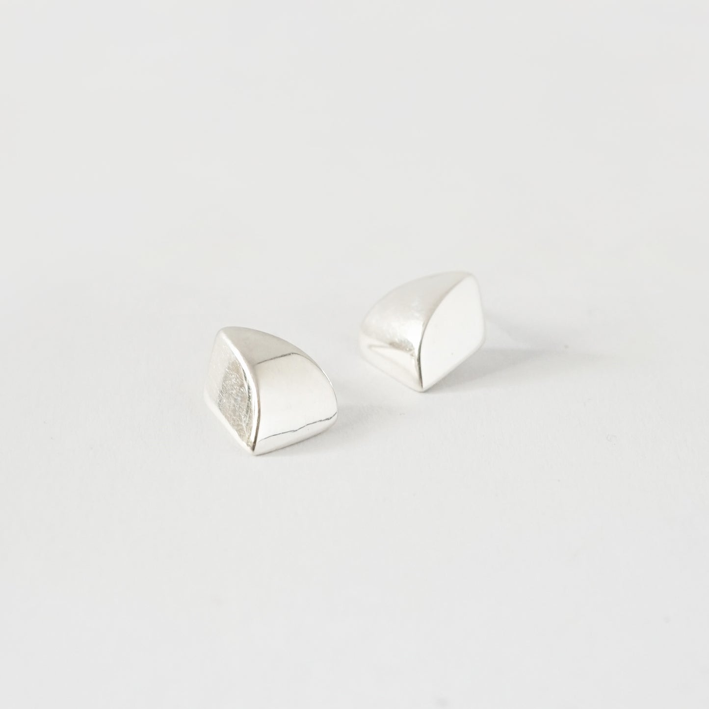 Finn Triangular Earrings