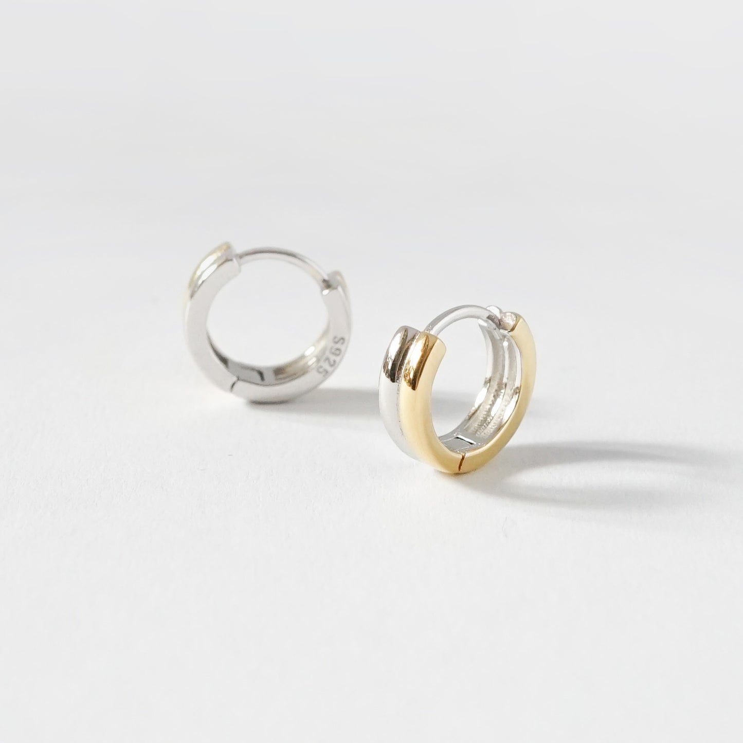 Quinn Two-tone Hoop Earrings