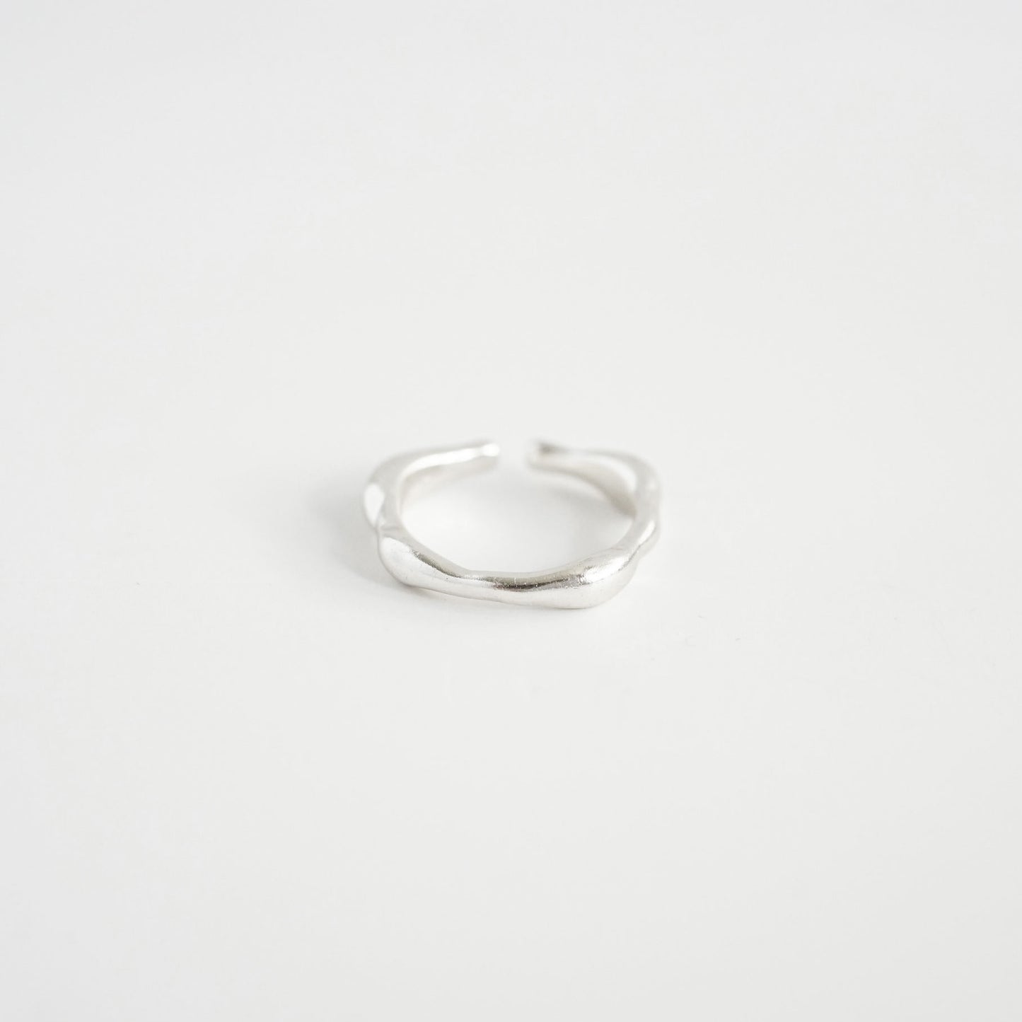 Tanya Thin Ring
