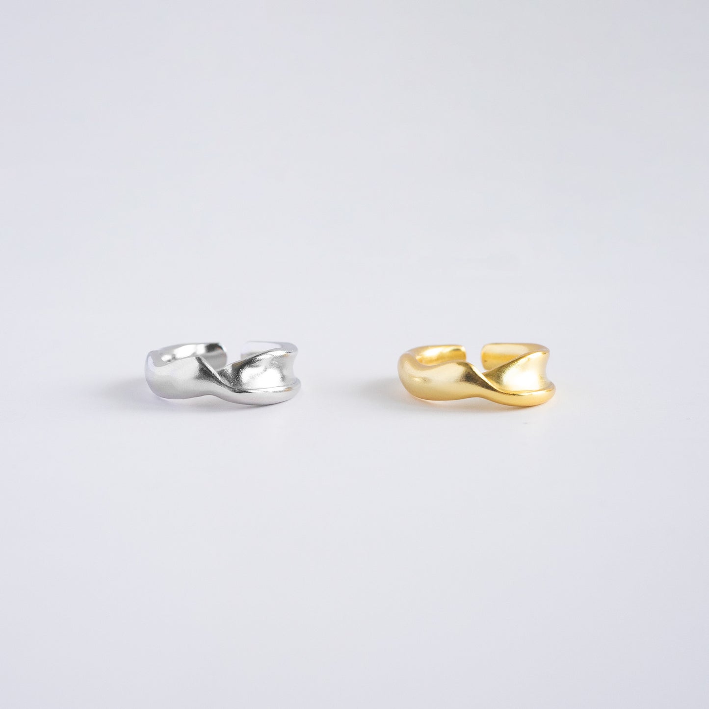 Flowing Ring