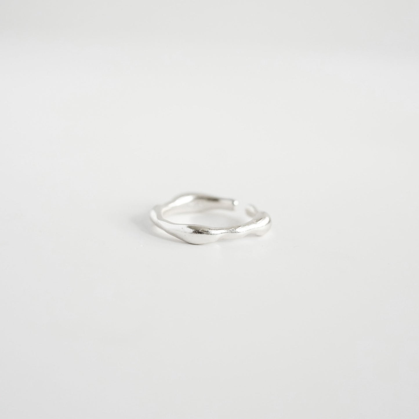 Tanya Thin Ring
