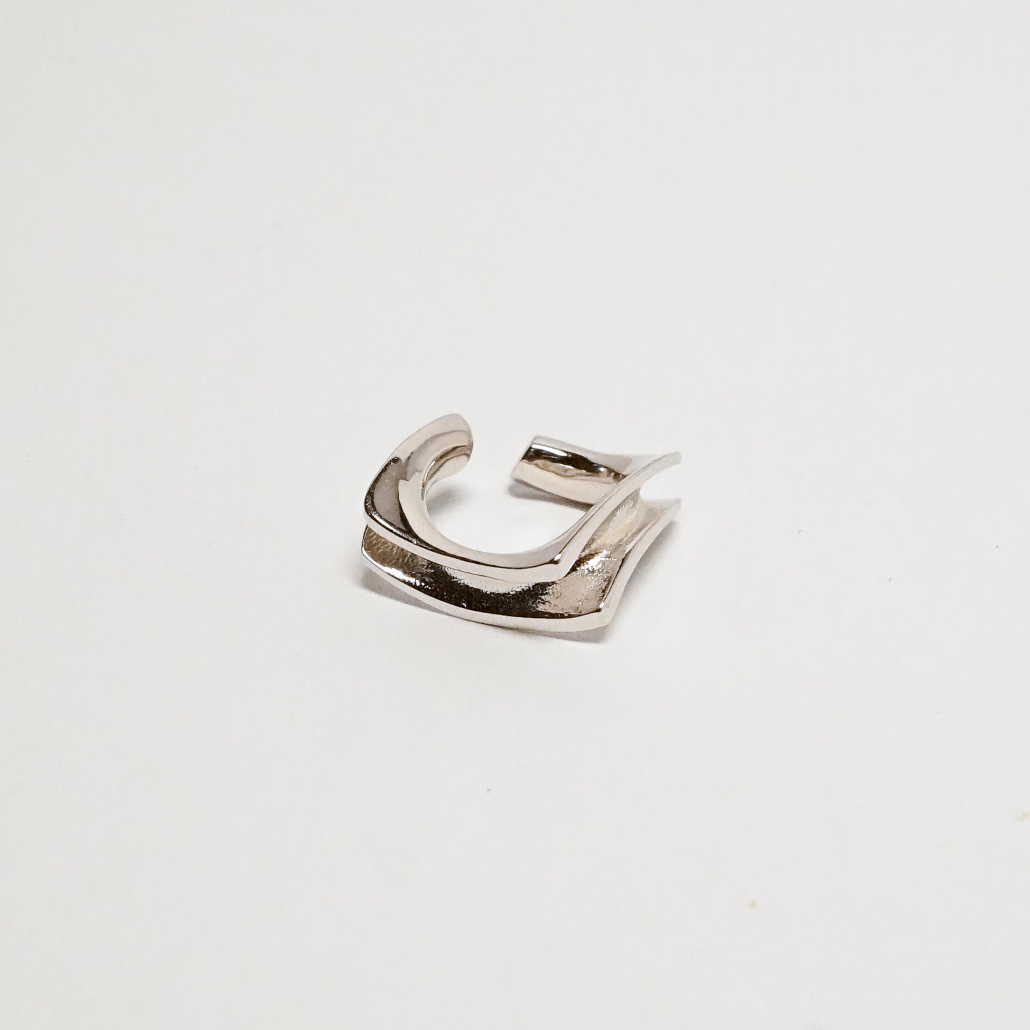 Hishi Square Ear Cuff (Single)