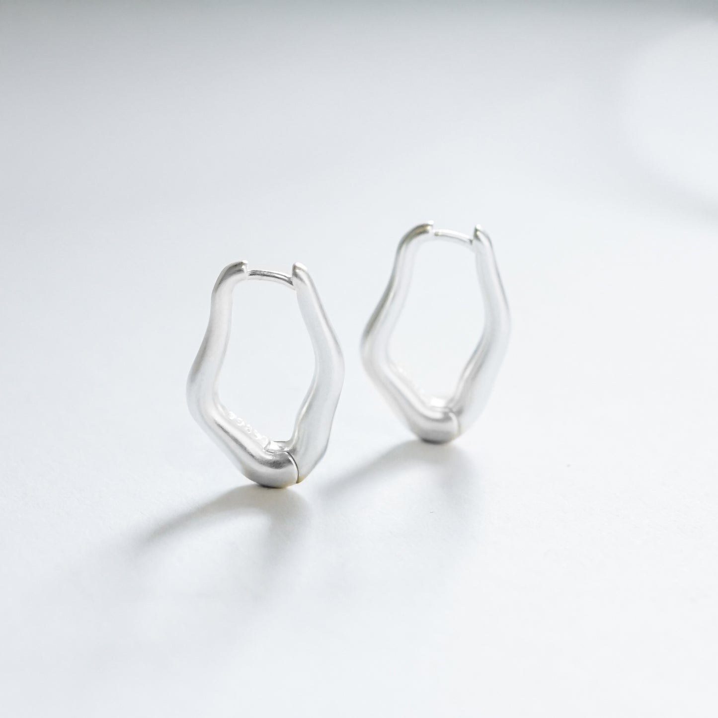 Beira Bold Hoops