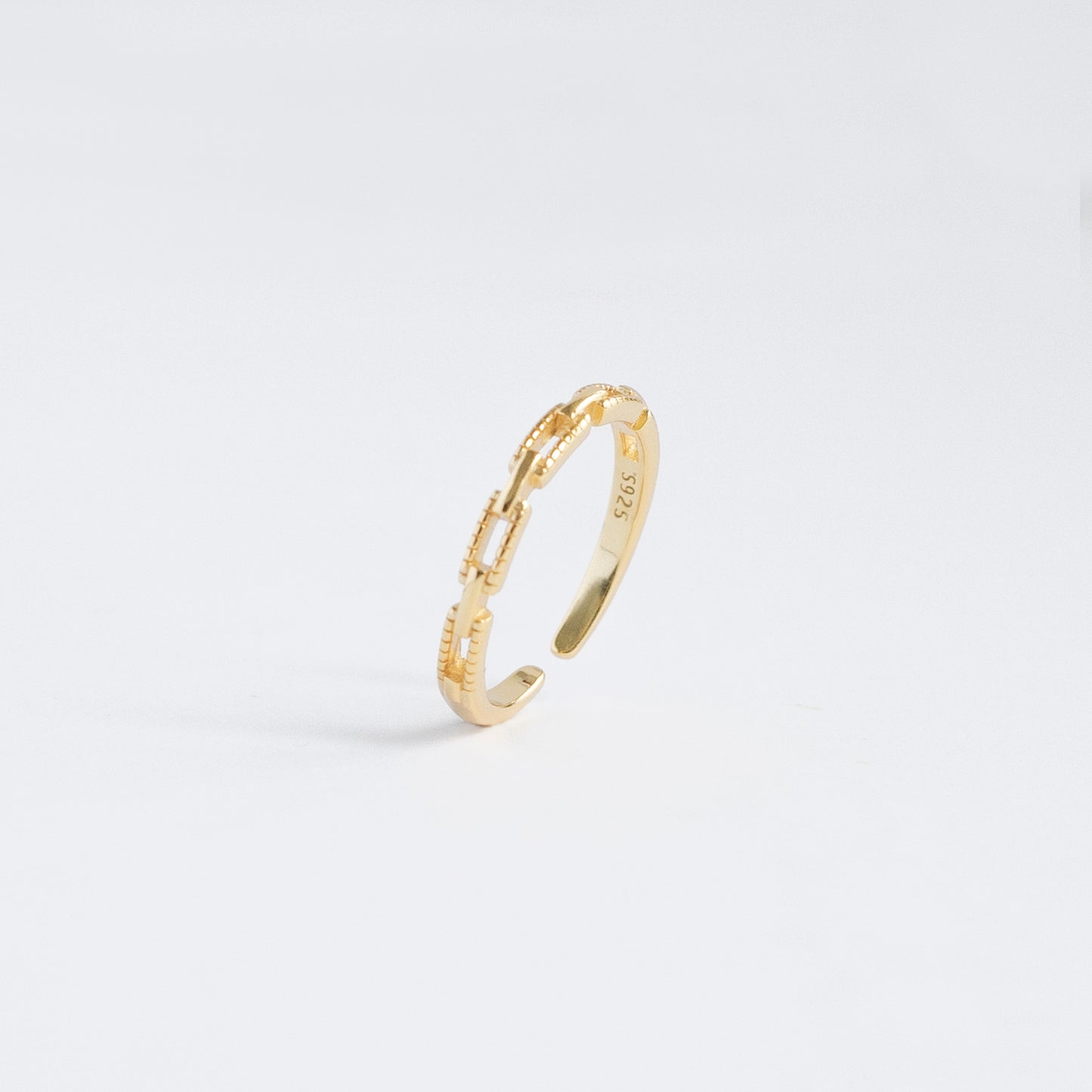 Dainty Chain Ring